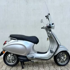 BTW-voertuig Vespa Elettrica Grey/Black DXF-40-F