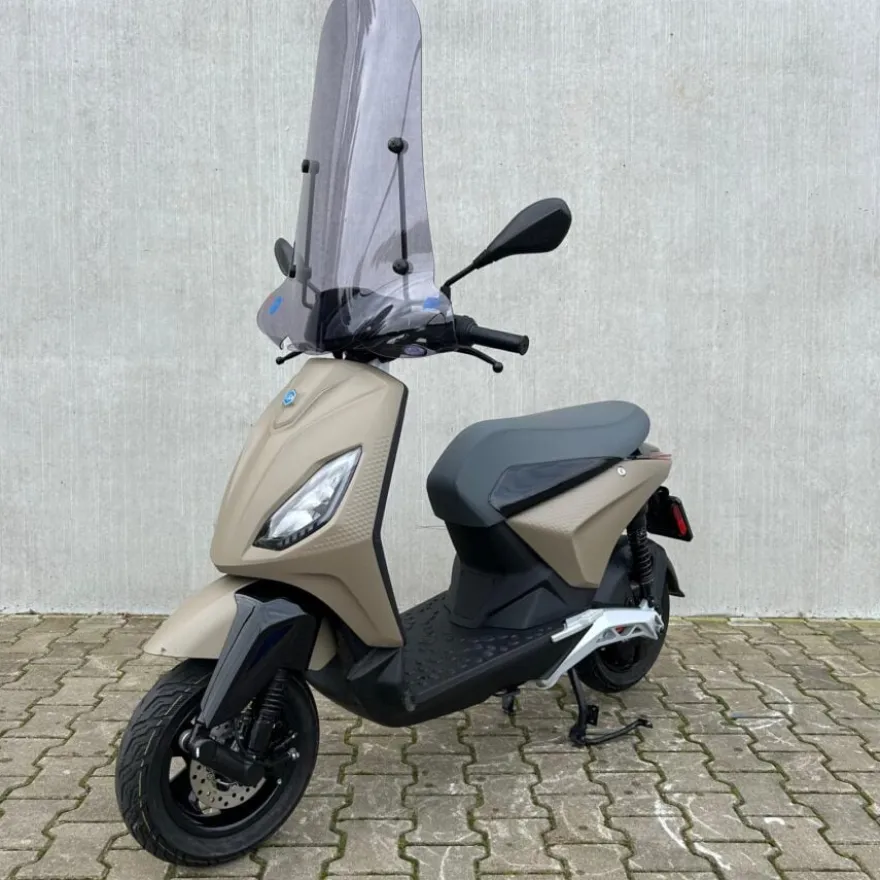 SOLD PIAGGIO One+ custom FKK-48-Z