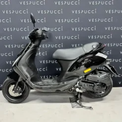 SOLD PIAGGIO Zip FHJ-57-P