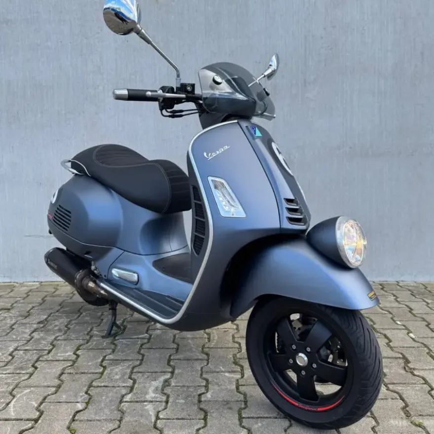 SOLD Vespa GTV300 10-ML-FL Marge