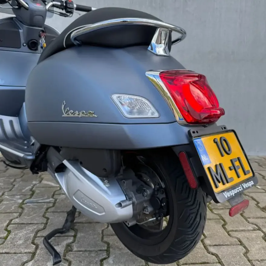 SOLD Vespa GTV300 10-ML-FL Marge