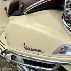 SOLD Vespa LXV 125 MV-ZN-63