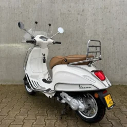 SOLD Vespa Primavera Bianco FJR-48-Z
