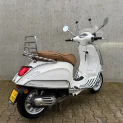 SOLD Vespa Primavera Bianco FJR-48-Z