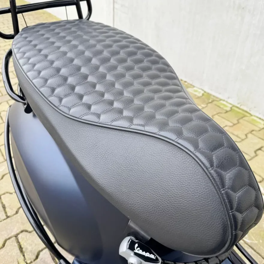 SOLD Vespa Primavera Custom Opaco Dark Blue DXF-03-R