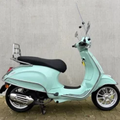 SOLD Vespa Primavera Verde Relax DTZ-74-T