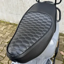 SOLD Vespa S50 2012 F-858-HP