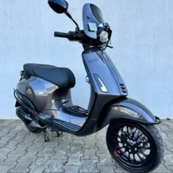 SOLD Vespa Sprint Custom Agaat Grijs DPB-79-R
