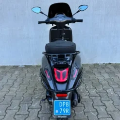 SOLD Vespa Sprint Custom Agaat Grijs DPB-79-R