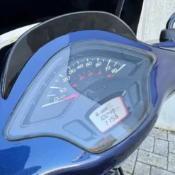 SOLD Vespa Sprint Custom Balmoral Blue FJG-11-T