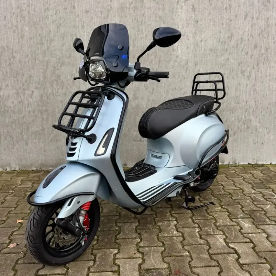 SOLD Vespa Sprint Custom Crystal Meth FFG-54-L