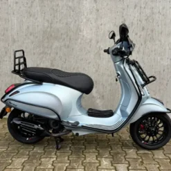 SOLD Vespa Sprint Custom Crystal Meth FFG-54-L