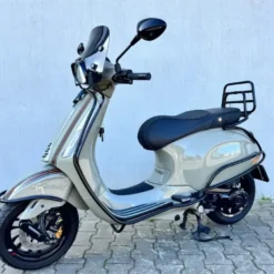 SOLD Vespa Sprint Custom Khaki Green FHZ-03-X