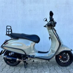 SOLD Vespa Sprint Custom Khaki Green FHZ-03-X