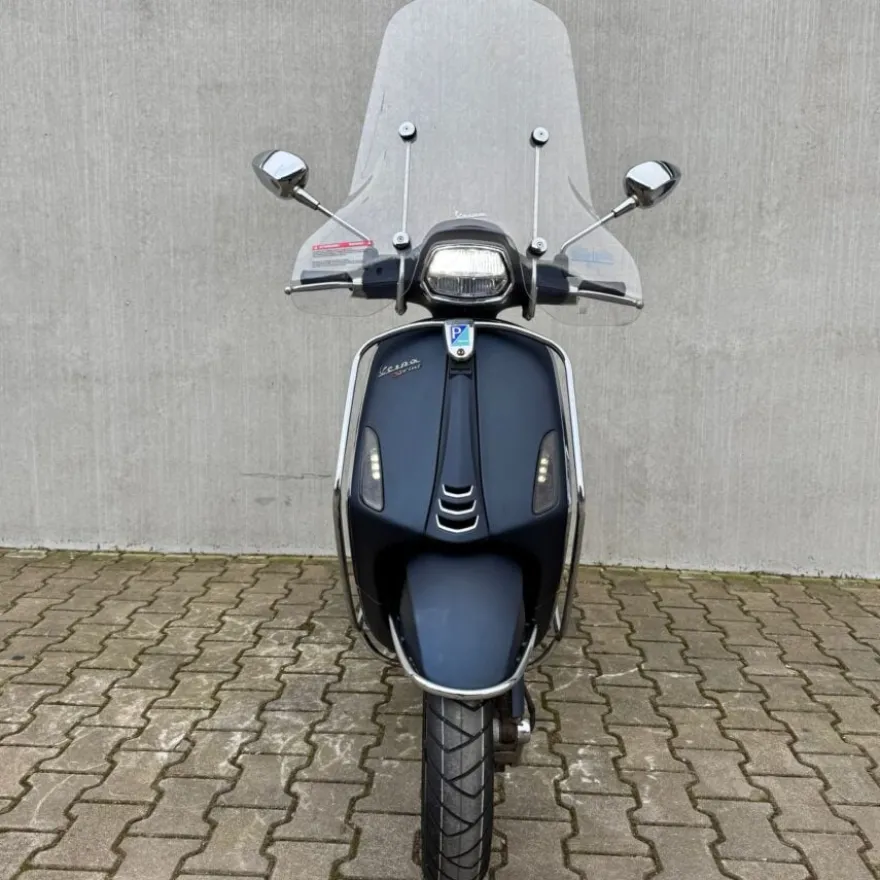SOLD Vespa Sprint Custom Opaco Blue DRF-63-P