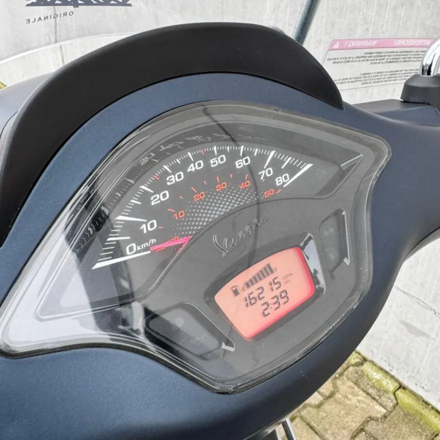 SOLD Vespa Sprint Custom Opaco Blue DRF-63-P