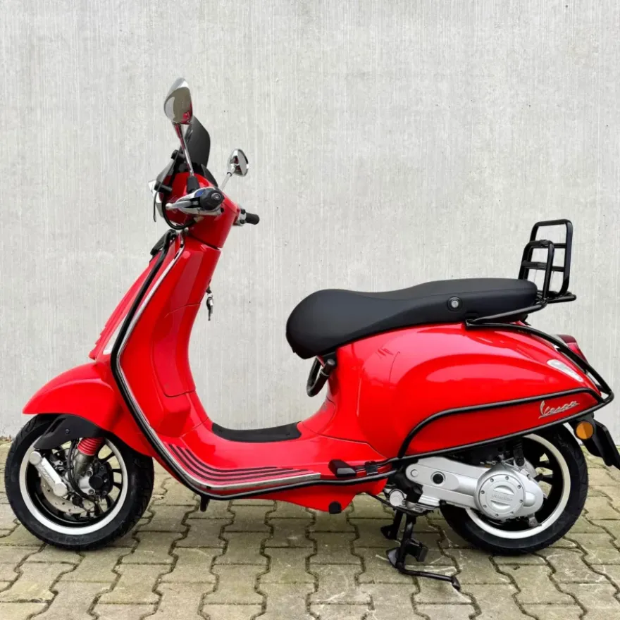 SOLD Vespa Sprint Glans Rood DRF-80-P