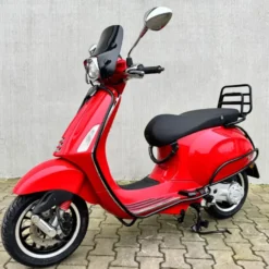 SOLD Vespa Sprint Glans Rood DRF-80-P