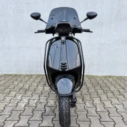 SOLD Vespa Sprint Glans Zwart DLH-72-V