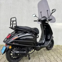 SOLD Vespa Sprint Glans Zwart DRF-59-P