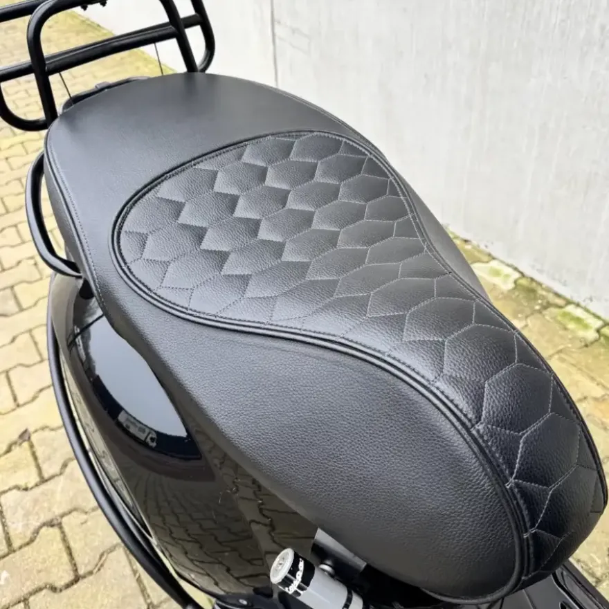 SOLD Vespa Sprint Glans Zwart DRF-59-P