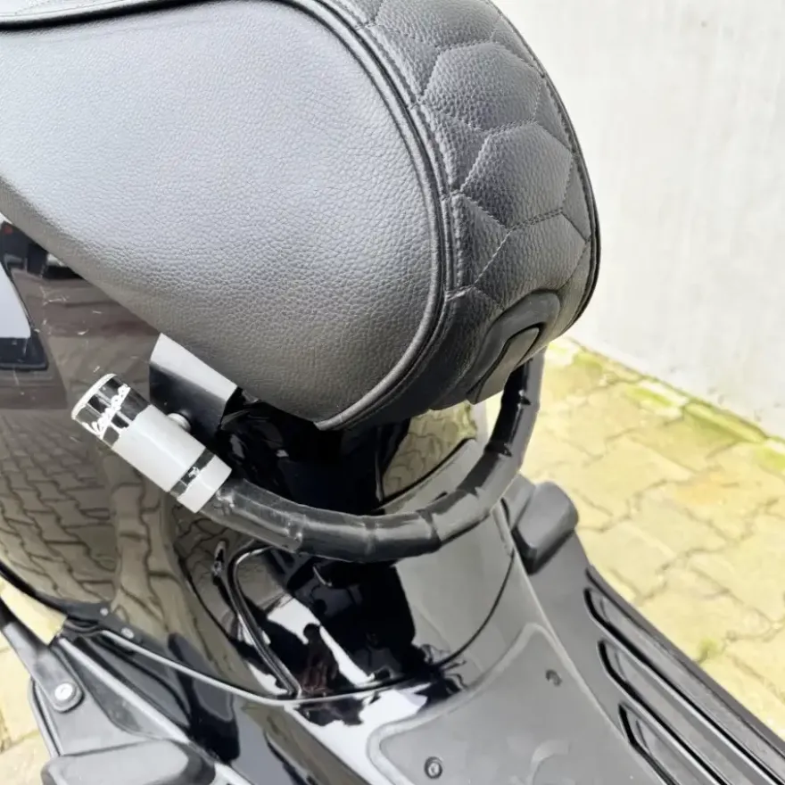 SOLD Vespa Sprint Glans Zwart DRF-59-P