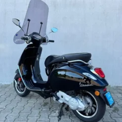 SOLD Vespa Sprint Glans Zwart FHF-29-X