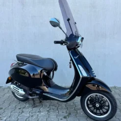SOLD Vespa Sprint Glans Zwart FHF-29-X