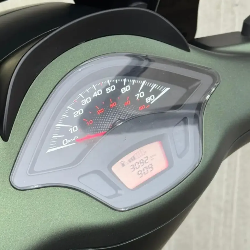 SOLD Vespa Sprint Mat Groen DTS-18-Z