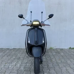 SOLD Vespa Sprint Mat Zwart FBL-02-J