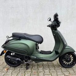 SOLD Vespa Sprint Opaco Verde FDZ-16-R