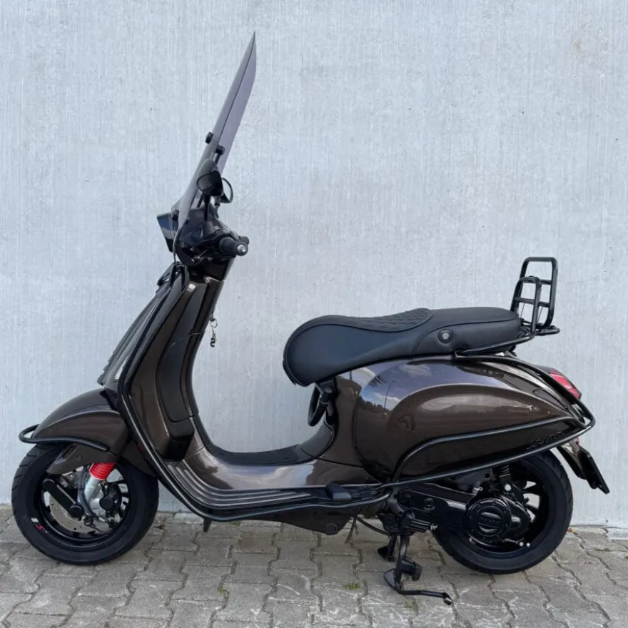 SOLD Vespa Sprint Porsche Brown FGZ-09-L