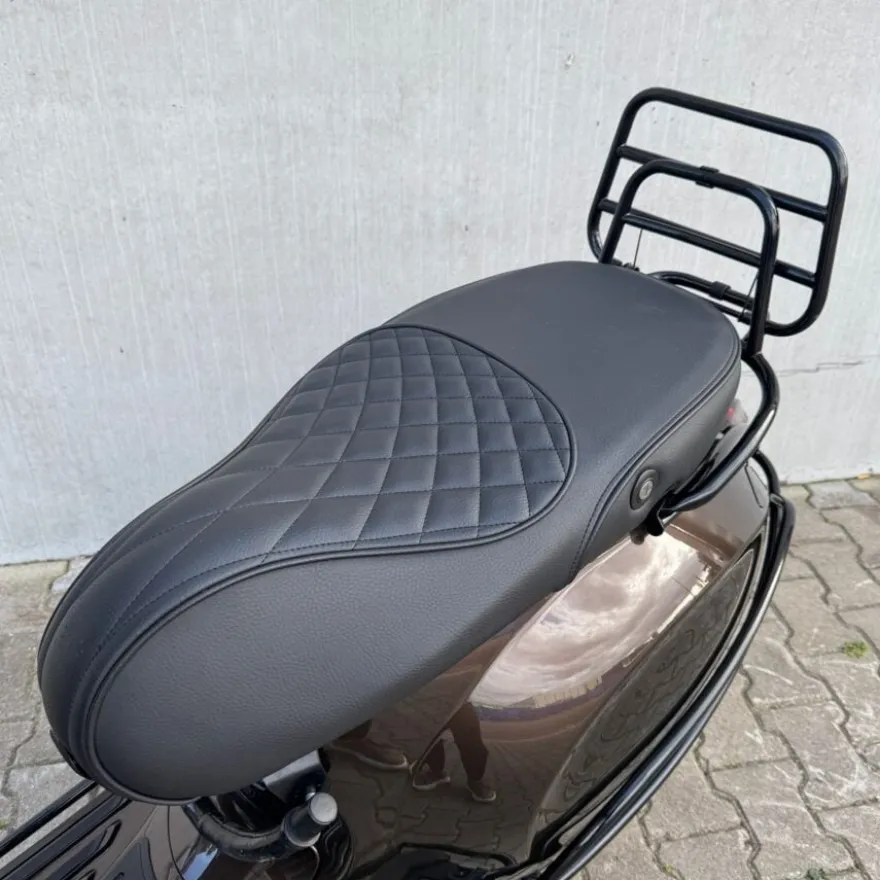 SOLD Vespa Sprint Porsche Brown FGZ-09-L