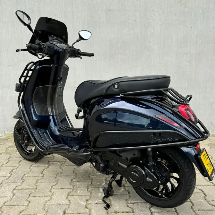 SOLD VESPA Sprint San Marino 80cc FBS-70-N