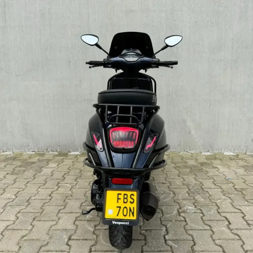 SOLD VESPA Sprint San Marino 80cc FBS-70-N