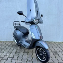 SOLD Vespa Sprint Sport Mat Grijs DGF-33-P