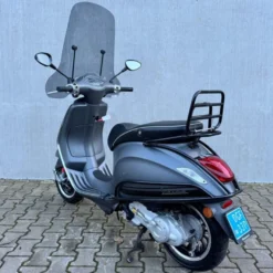 SOLD Vespa Sprint Sport Mat Grijs DGF-33-P