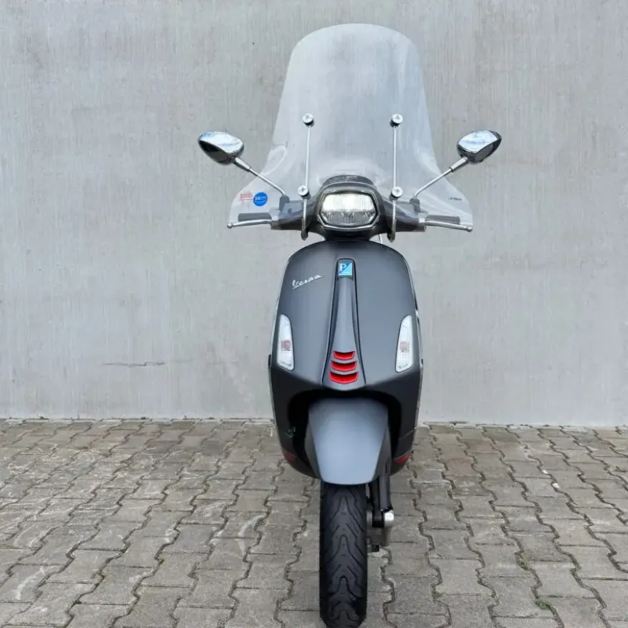 SOLD Vespa Sprint Sport Mat Grijs FDZ-91-P