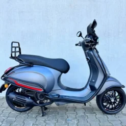 SOLD Vespa Sprint Sport Mat Grijs FFG-62-L