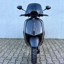 SOLD Vespa Sprint Sport Mat Zwart FLF-95-R