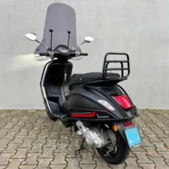 SOLD Vespa Sprint Sport Mat Zwart FHF-21-X