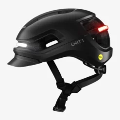 Unit 1 Gear AURA Blackbird