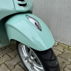Vespa Primavera Mint Groen DTK-71-T