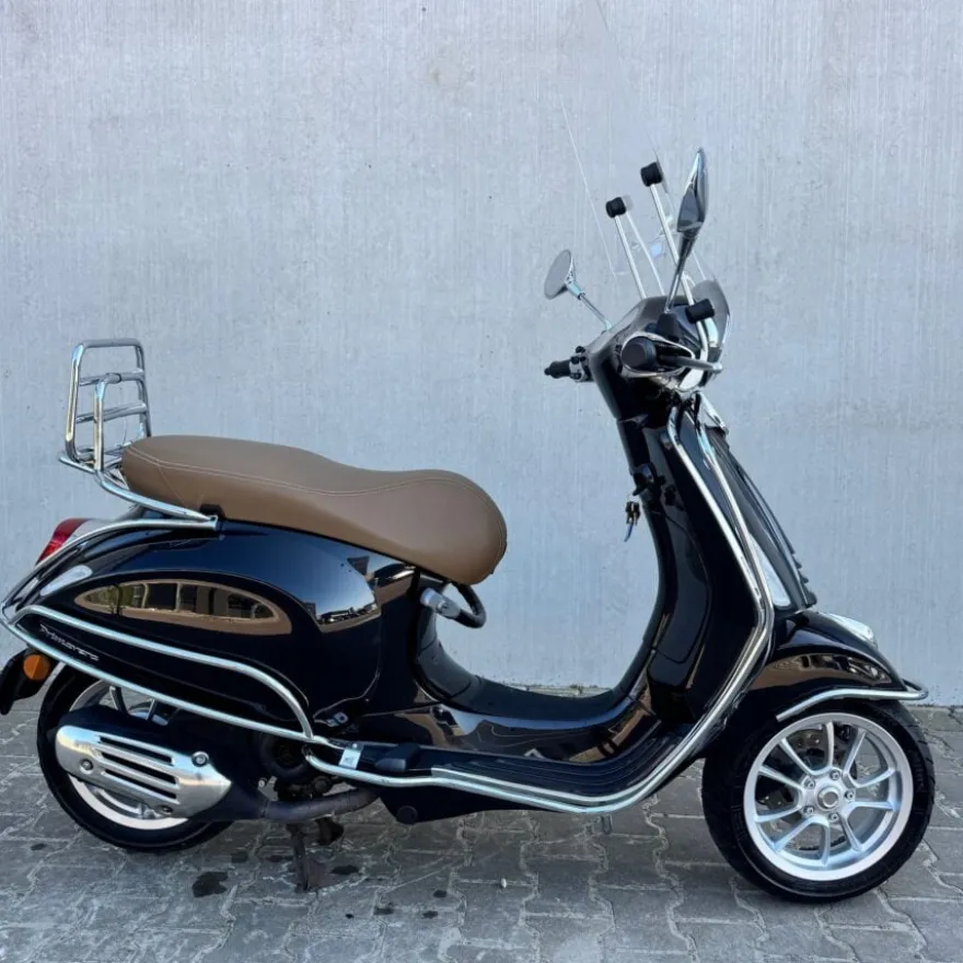 Vespa Primavera Nero Convinto FJJ-79-L