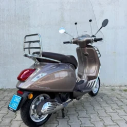Vespa Primavera Touring Marrone DHG-65-F