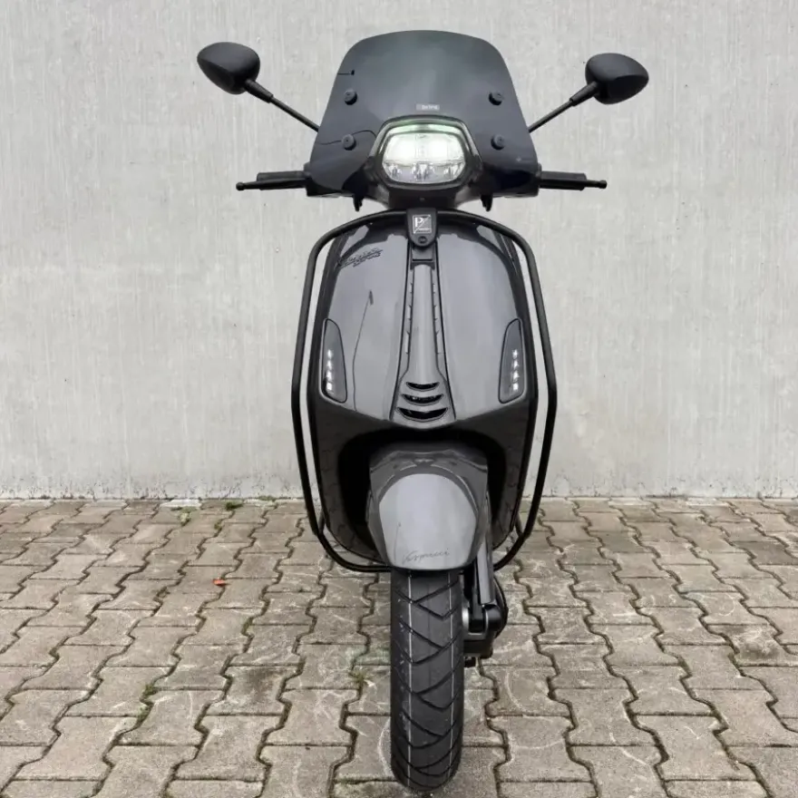 Vespa Sprint Agaath Grijs Facelift 2026
