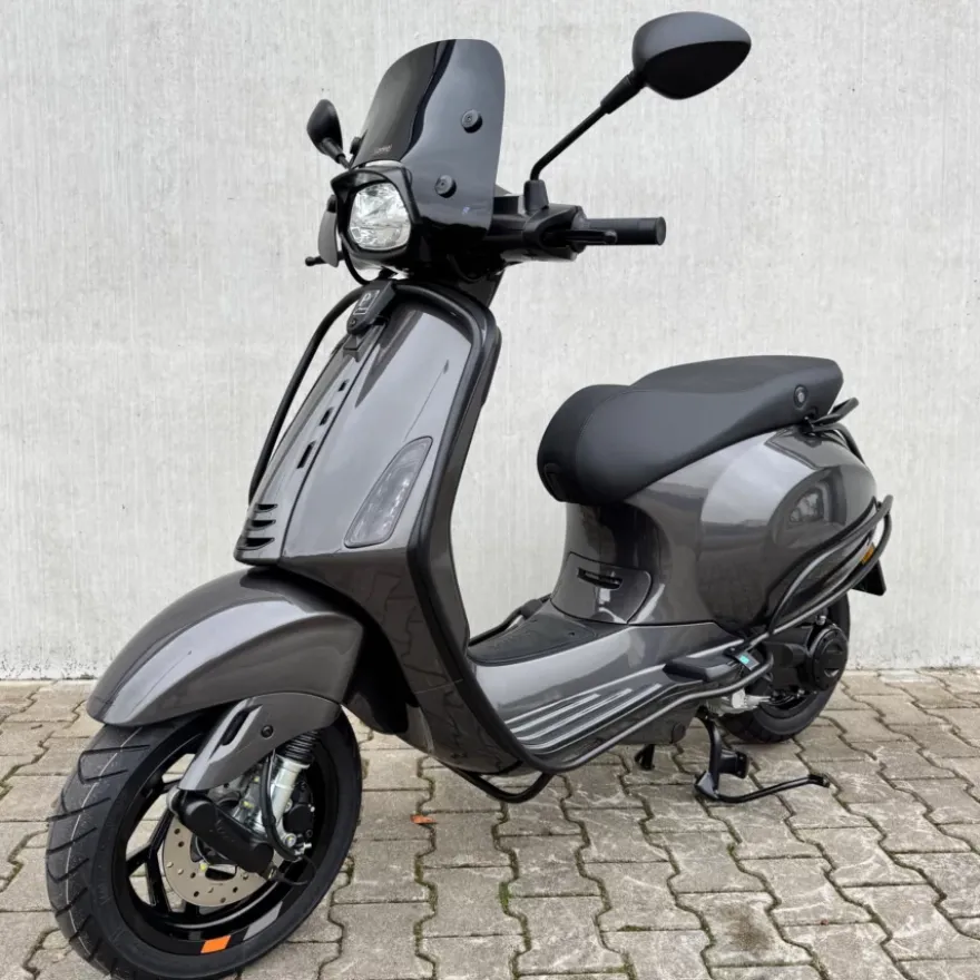 Vespa Sprint Agaath Grijs Facelift 2026