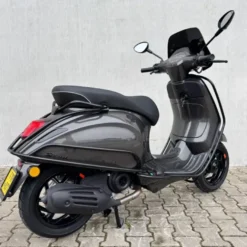 Vespa Sprint Agaath Grijs Facelift 2026