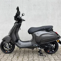 Vespa Sprint Agaath Grijs Facelift 2026