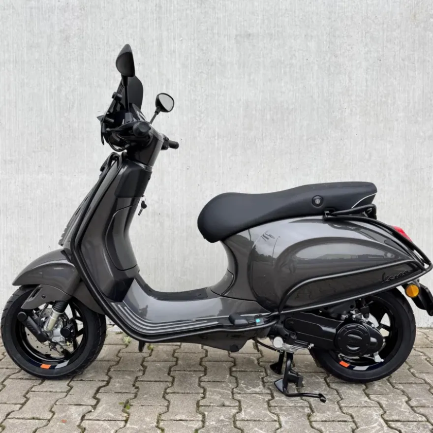 Vespa Sprint Agaath Grijs Facelift 2026